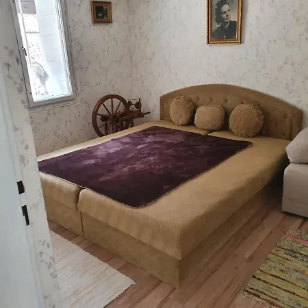 Domek alpejski Horska V Srdci Kremnickych Hor