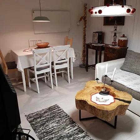 Horska V Srdci Kremnickych Hor Alpehytte Banská Bystrica