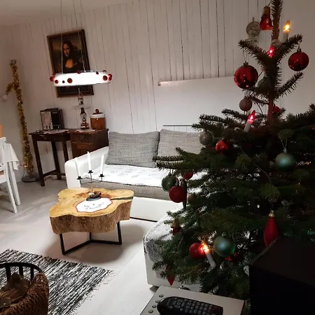 Domek alpejski Horska V Srdci Kremnickych Hor