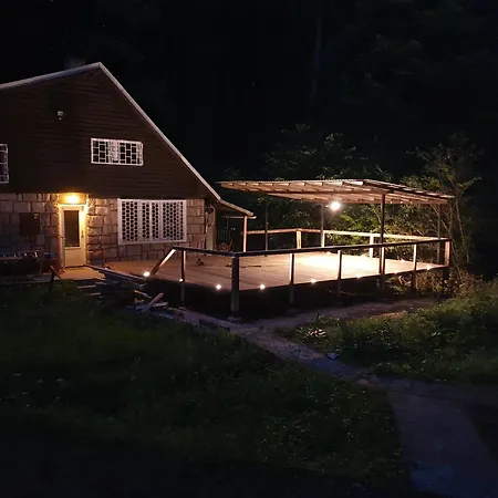 Horska V Srdci Kremnickych Hor Horská chata *