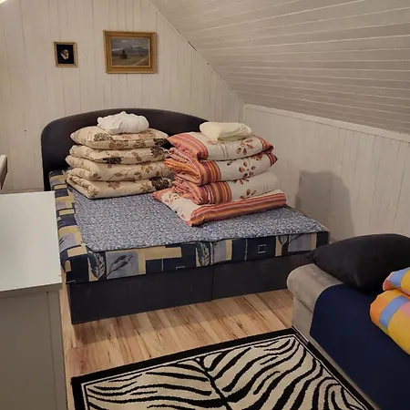 Horska V Srdci Kremnickych Hor Horská chata *