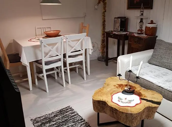 Horska V Srdci Kremnickych Hor Chalet Banská Bystrica