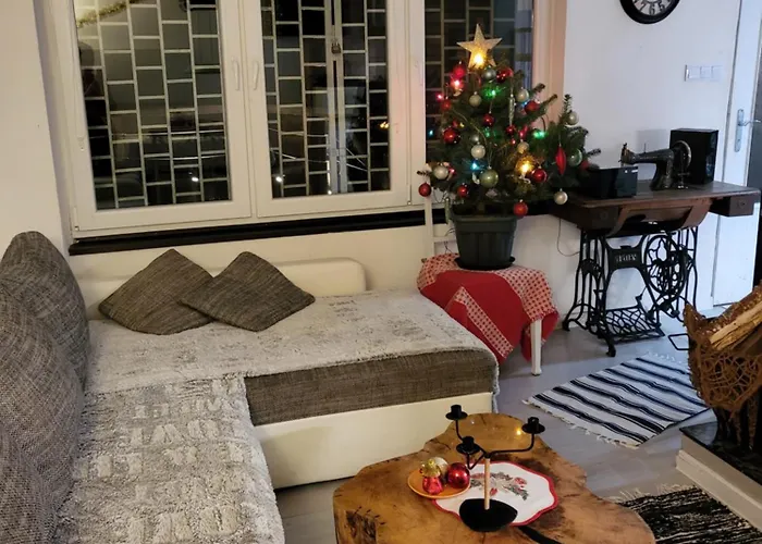 Horska V Srdci Kremnickych Hor Chalet Banská Bystrica