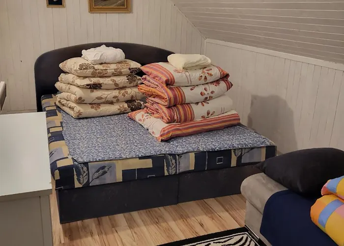 Horska V Srdci Kremnickych Hor Chalet *