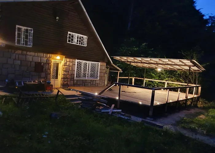 Horska V Srdci Kremnickych Hor Banská Bystrica